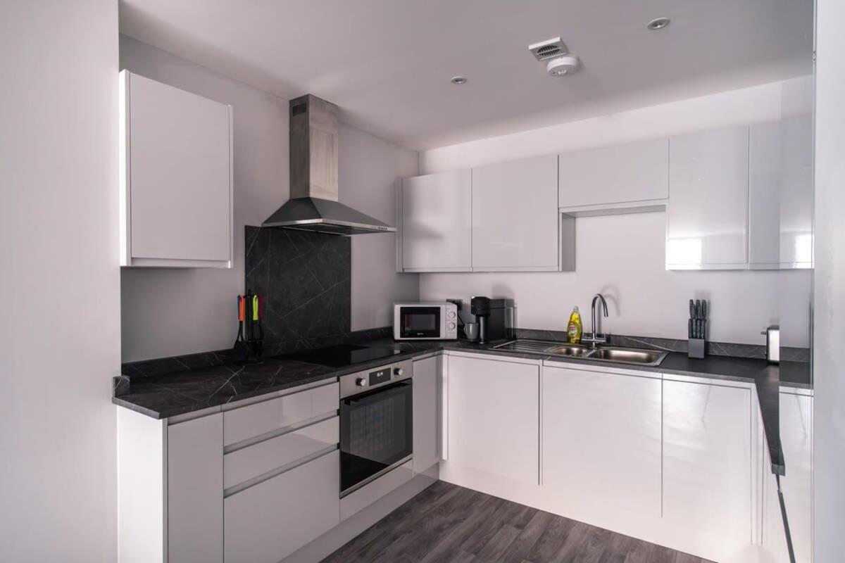 Fabulous 1 Bedroom Apartment Liverpool
